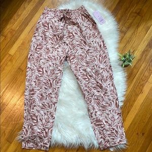 Women’s Wild Fable High Rise Drawstring Wa…